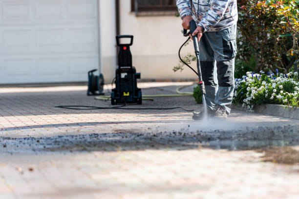 Best Commercial Building Pressure Washing  in Muskego, WI
